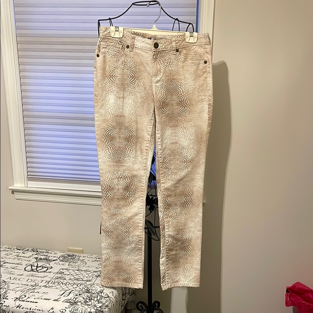 Jennifer Lopez Tan Straight Leg Jeans